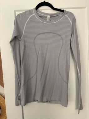LULULEMON Swiftly Tech Long Sleeve 2.0 Tempo Stripe Grey White